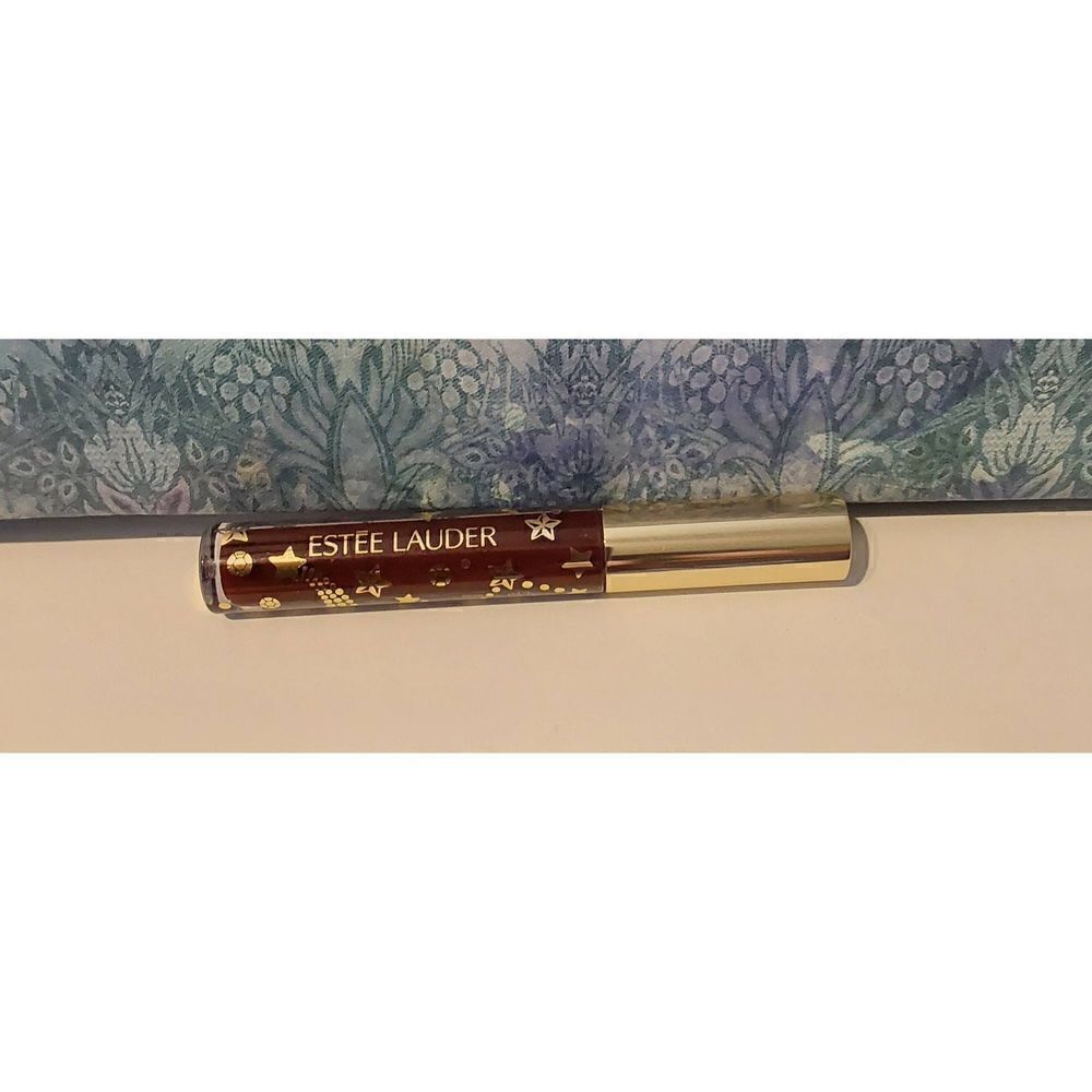 New~ Estee Lauder Divine Plum Limited Edition Lip Gloss